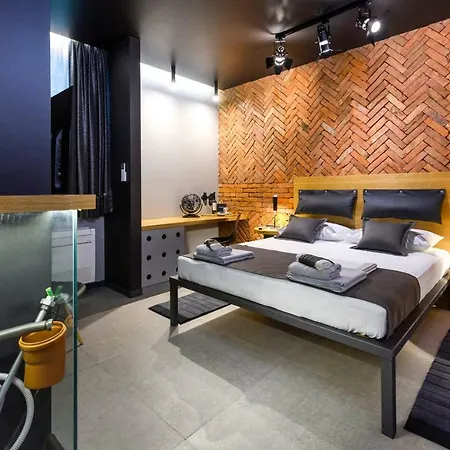 Industrial Design 4* Split