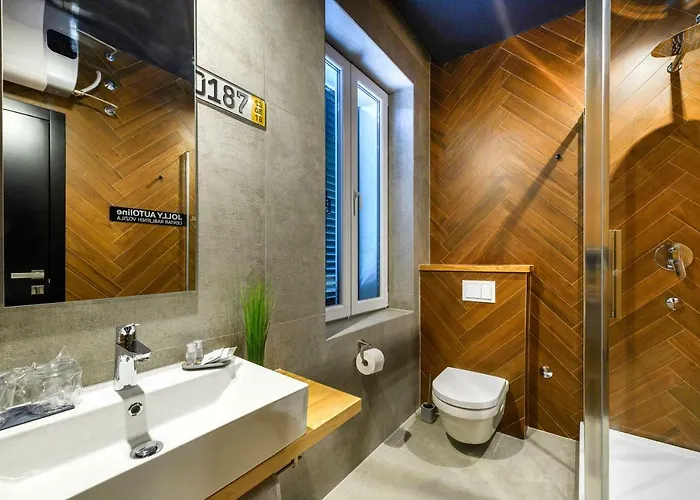 Industrial Design 4* Split