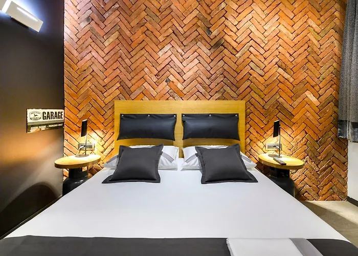 Industrial Design Vendégház 4*