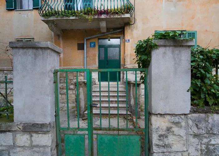 Industrial Design Split